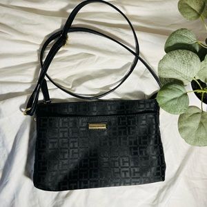 tommy hilfiger crossbody bag